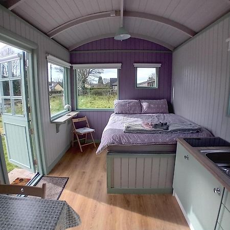 Market Street Shepherd'S Hut Leitrim Dromahair Εξωτερικό φωτογραφία