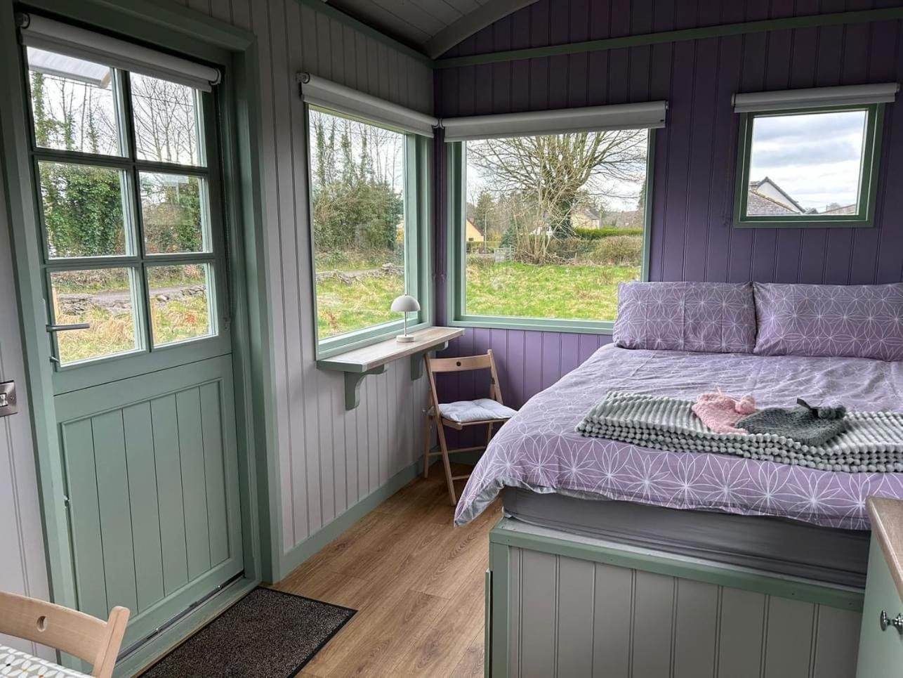 Market Street Shepherd'S Hut Leitrim Dromahair Εξωτερικό φωτογραφία